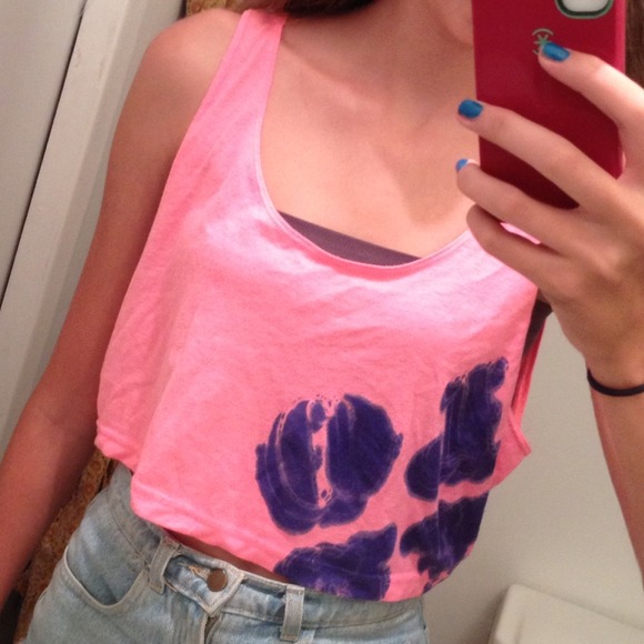 Anerican Apparel Hot Pink Crop Top 💕
