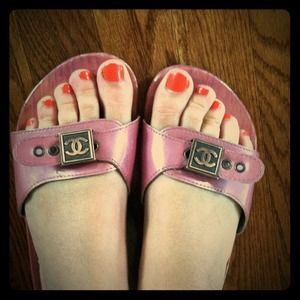 Authentic pink Chanel shoes size 36