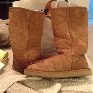ON HOLD - Ugg boots