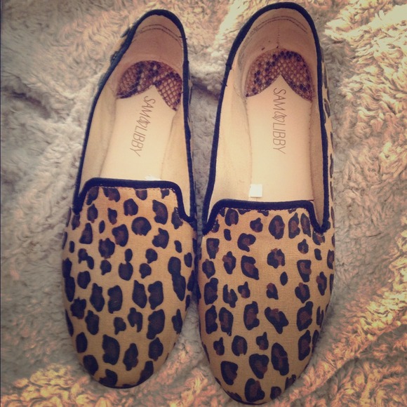 Cheetah print flats on hold