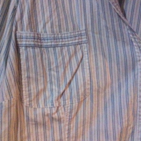 Plus size buttoned down top - Picture 2 of 2
