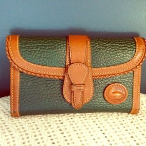 Vintage Leather Dooney & Bourke Green/Brown Wallet