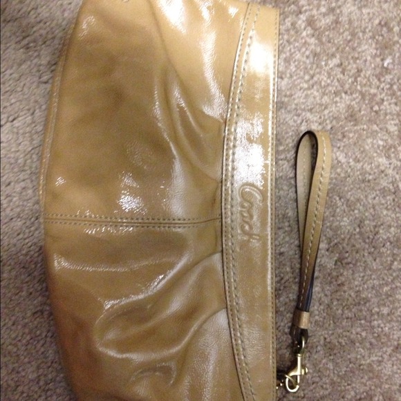 Cute coach clutch