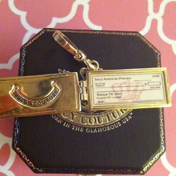 🚫SOLD IN BUNDLE🚫 Juicy Cheque Book Charm - Picture 2 of 3