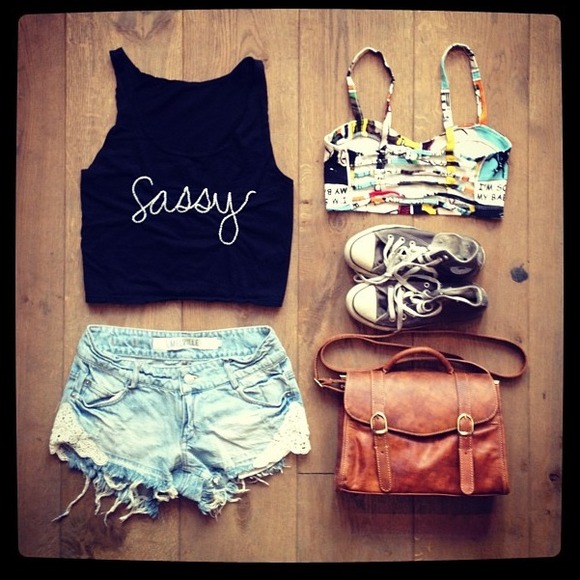 ❌ Not Available ❌Sassy crop top - Picture 2 of 3