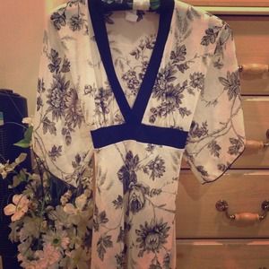 BRAND NEW Floral shirt