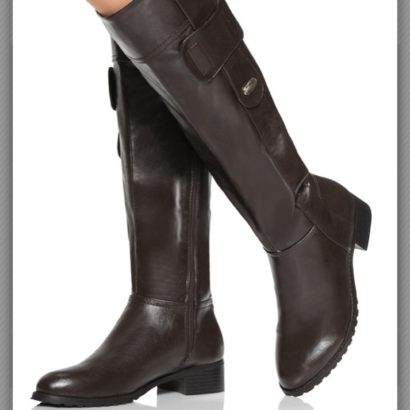 Barely worn boots by Avanthi