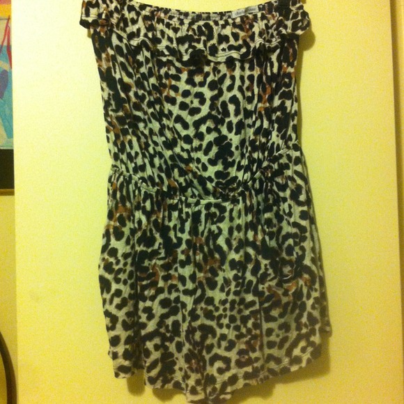 Romper - Picture 1 of 1