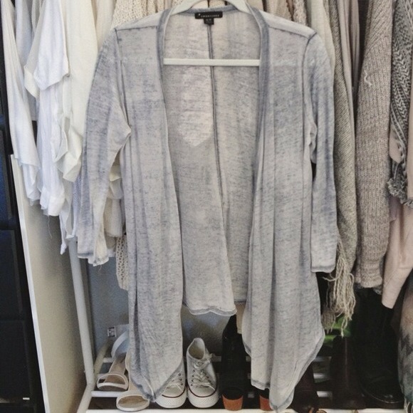 ❌📦 SOLD -- Forever 21 Blue Heathered Cardigan