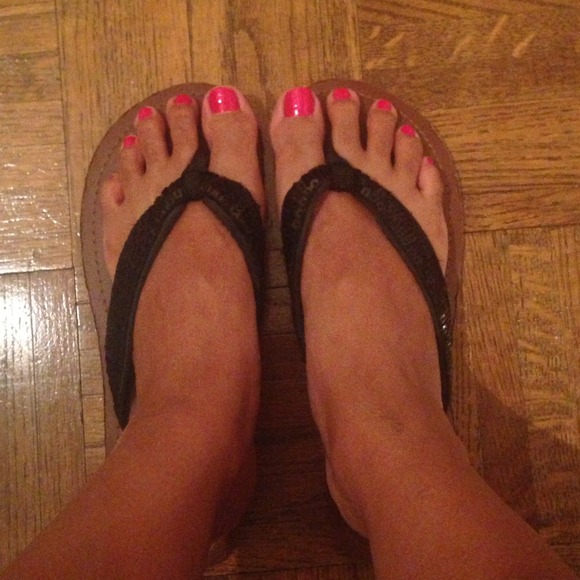 Like new flip flops!