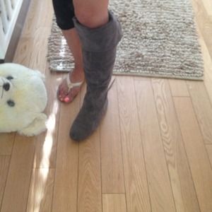 Grey boots