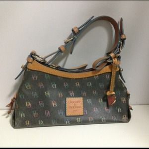 Dooney & Bourke purse.