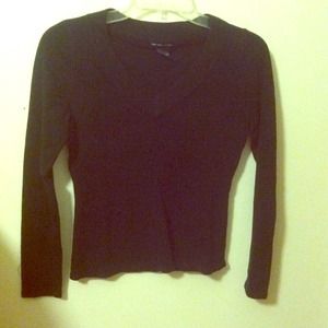 Black v neck sweater