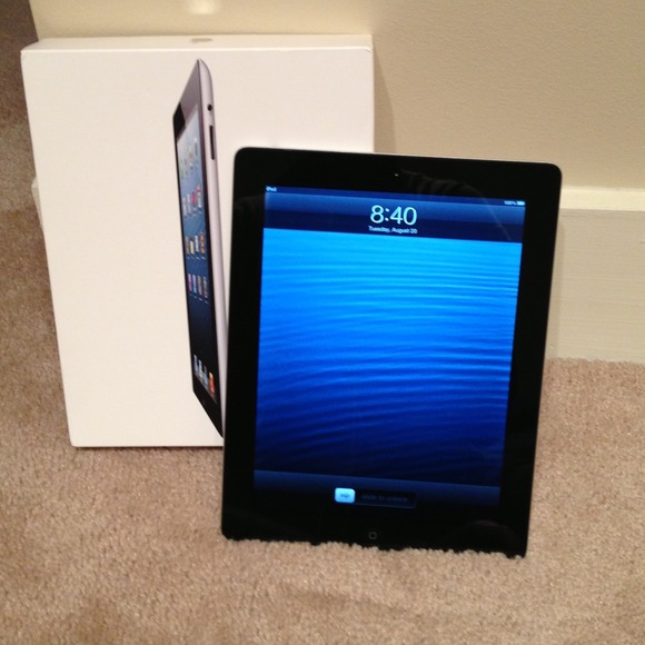 *****SOLD*****.   Brand New Apple iPad 4