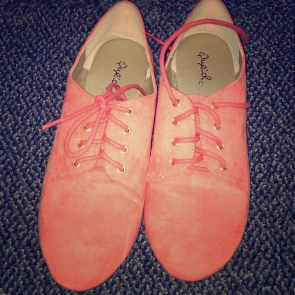 Coral Oxfords