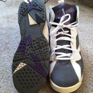 Jordan Flint 7's size 6.5Y
