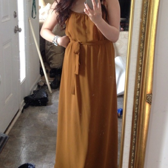 Mustard maxi