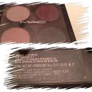 ❌❌SOLD❌❌MAC Palace Pedigreed eyeshadow quad.