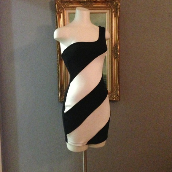 Black & White One Shoulder Dress