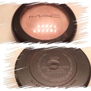 ❌❌SOLD❌❌MAC Cream Colour Base in Hush