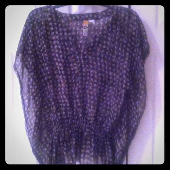 Semi Sheer Winged Sleeve Dressy/Casual Top