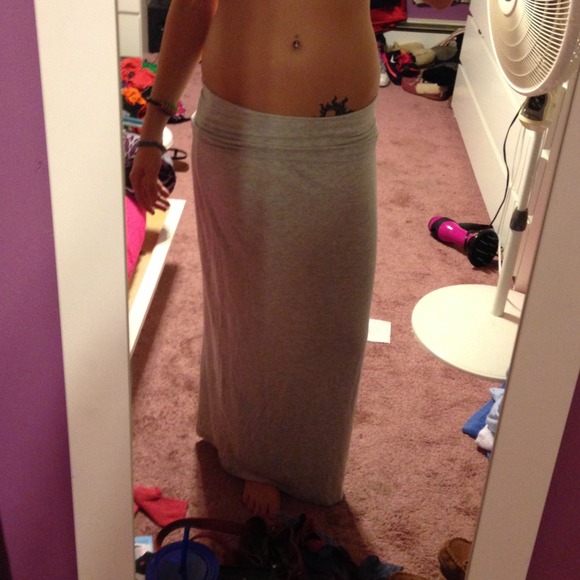 ⬇REDUCED⬇Light gray maxi skirt