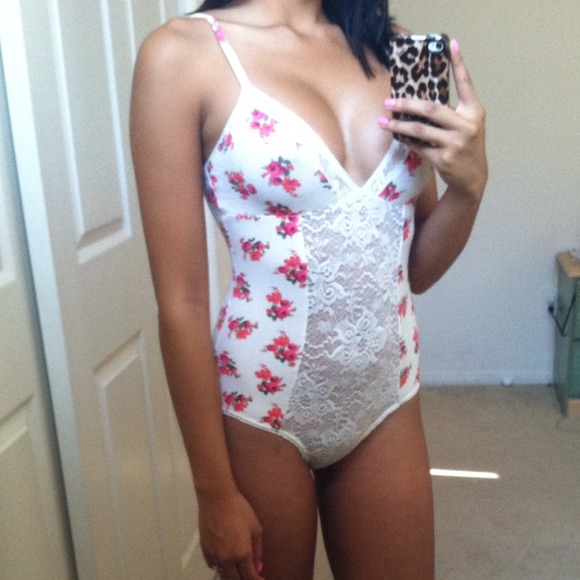 Forever 21 Floral Lace Onesie Tank Top