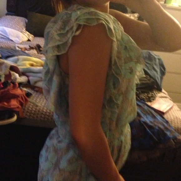 Top - Picture 2 of 2