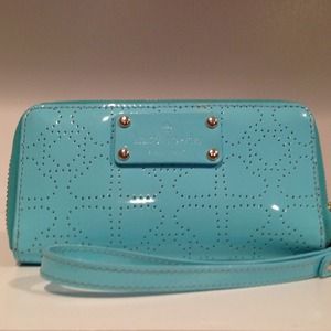 💗 Kate Spade Jazzy Metro Spade Tech Wallet