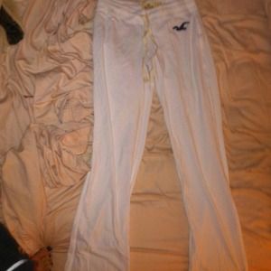 white hollister yoga/sweats