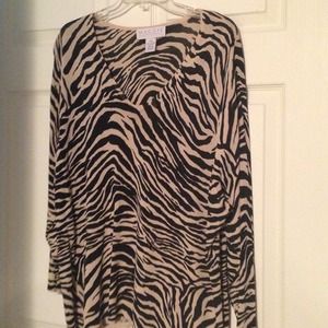 Maggie leopard top