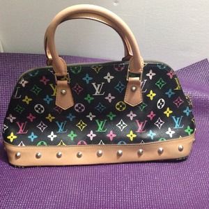 Louis Vuitton style purse