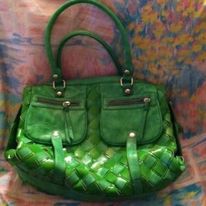 Green purse 🌀HOST PICK🌀