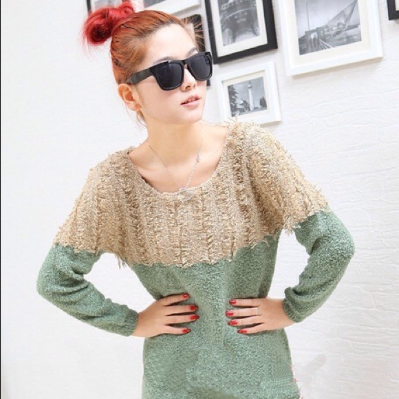 Black and Tan sweater celebrity fuzzy NWOT