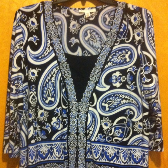 ⭐Sold⭐Plus size J M Collection top