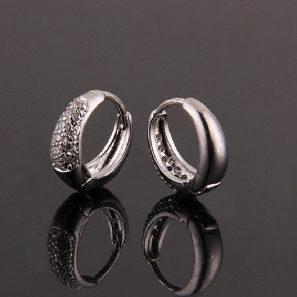 Gold plated hoop earrings with Chrystal CZ NEW
