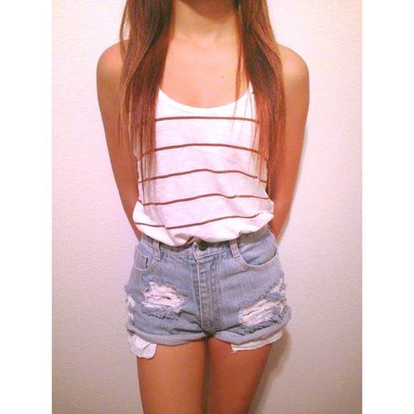 ⭐️REDUCED PRICE⭐️ Gold Striped White Tank