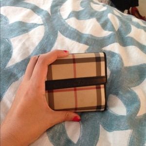 100% Authentic Burberry Wallet
