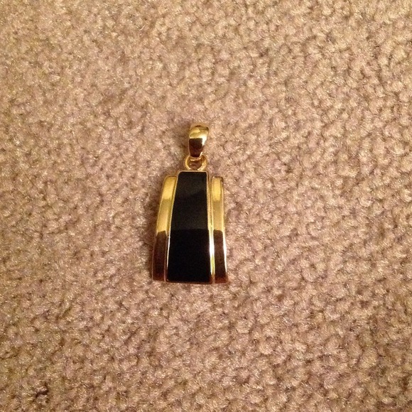 Lia Sophia "Refined" Slide