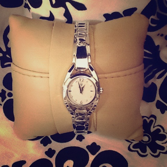 100% authentic Bulova women watch