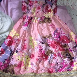 Cute strapless dress