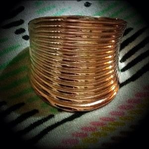 ‼️REDUCED‼️Rose Gold GP Vogue Ribbed Ring