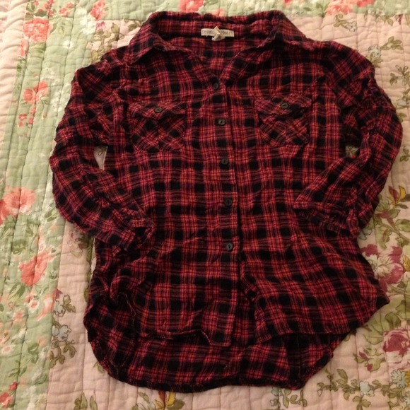 hot pink & black plaid fitted flannel - Picture 1 of 3