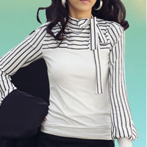 Tops - White Striped Puff Sleeve Top