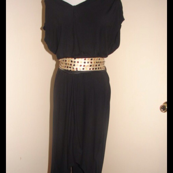 Dresses & Skirts - SOLD BUNDLED BLACK HIGH LOW MAXI DRESS M