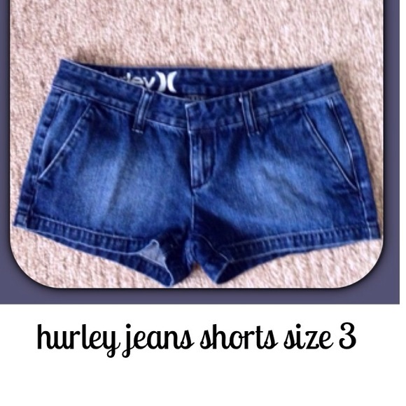 Shorts & t-shirt bundle. - Picture 2 of 4