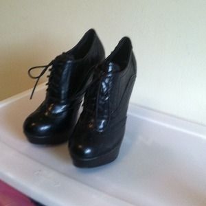 Forever 21  6" heels