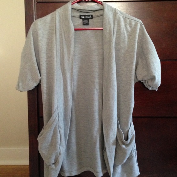 Reserved for trade! Cardigan & dress