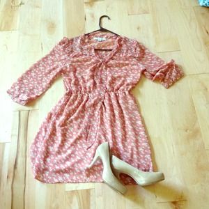 Cute 3/4 length sleeve dress for fall!