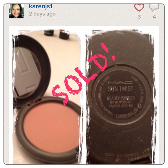 SOLD!!!MAC Sun Twist Beauty Powder